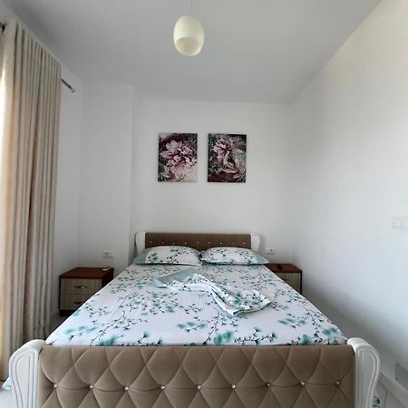 Villa Eden Breeze Sarandë Exteriör bild