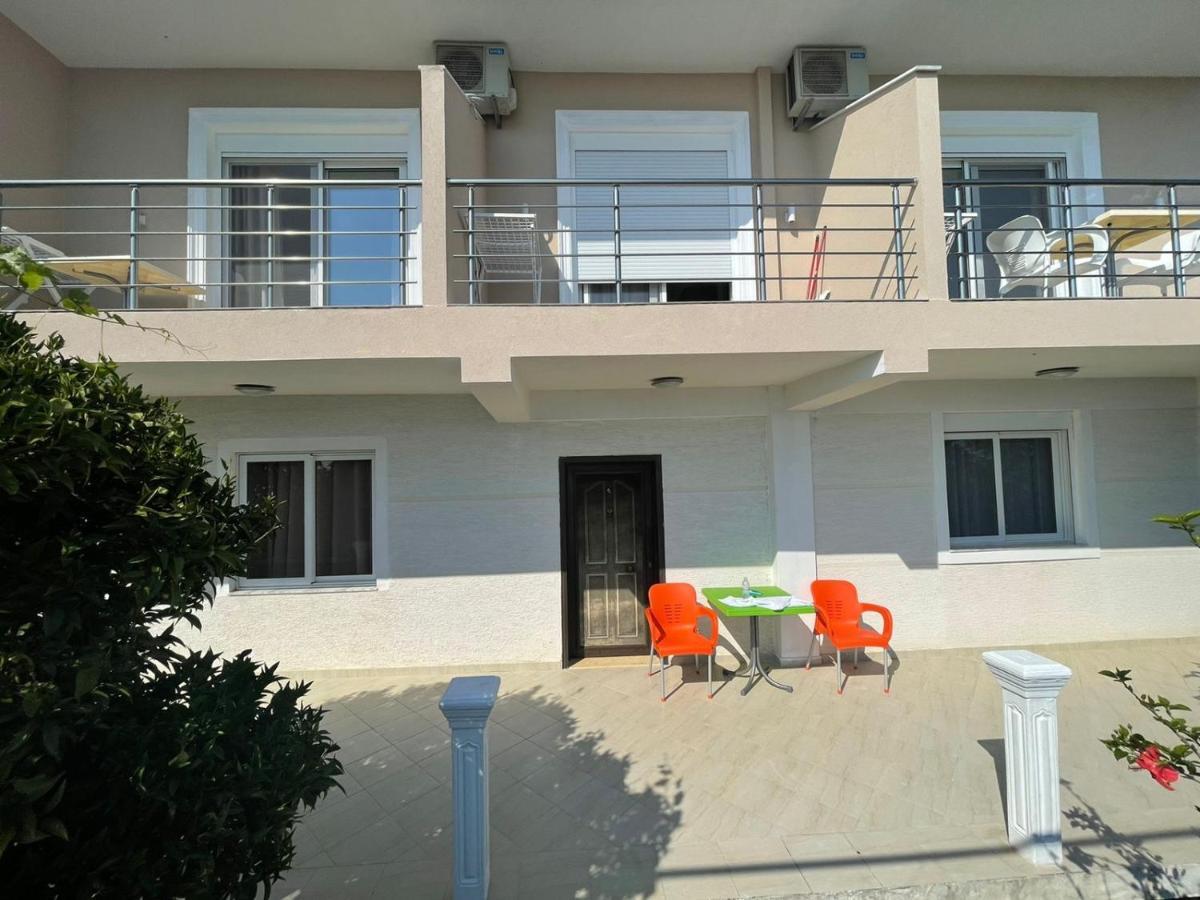Villa Eden Breeze Sarandë Exteriör bild