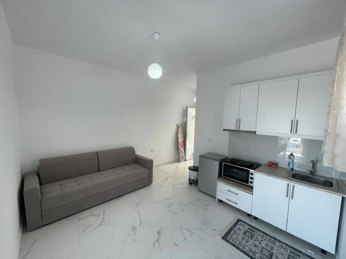 Villa Eden Breeze Sarandë Exteriör bild