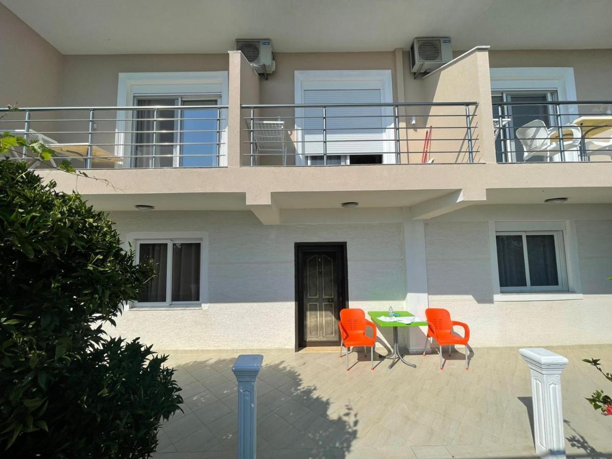 Villa Eden Breeze Sarandë Exteriör bild