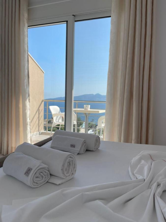 Villa Eden Breeze Sarandë Exteriör bild