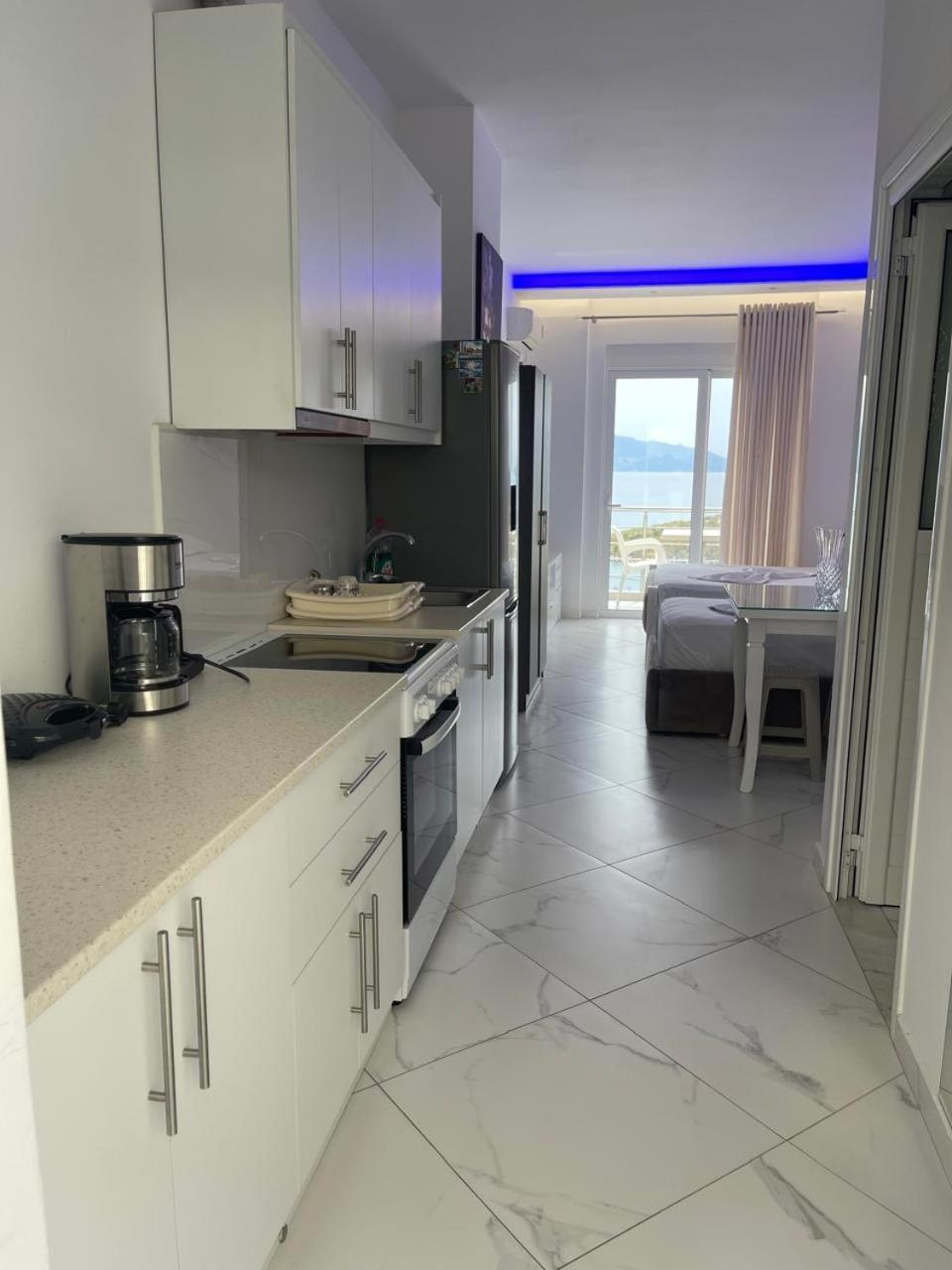 Villa Eden Breeze Sarandë Exteriör bild