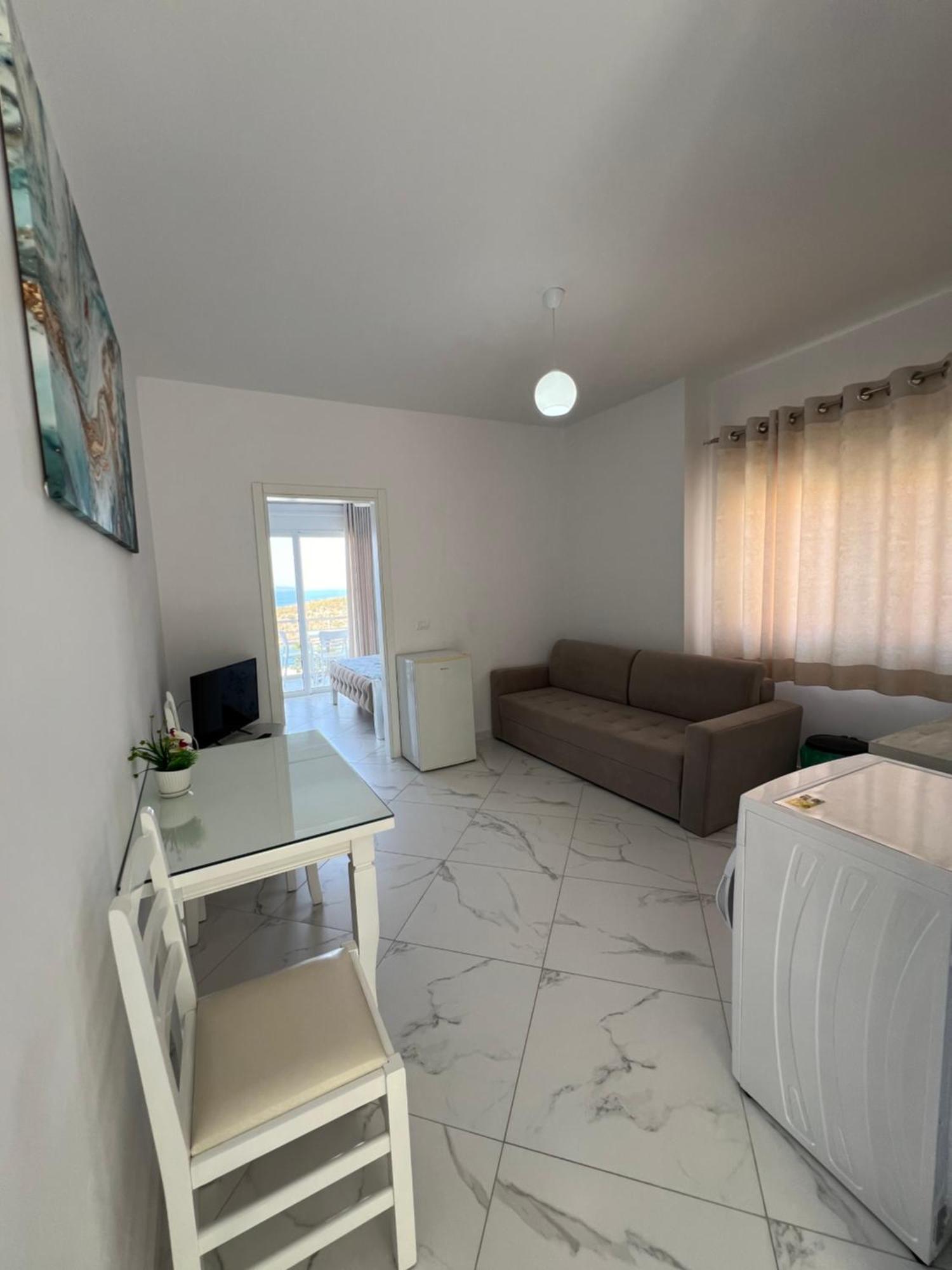 Villa Eden Breeze Sarandë Exteriör bild